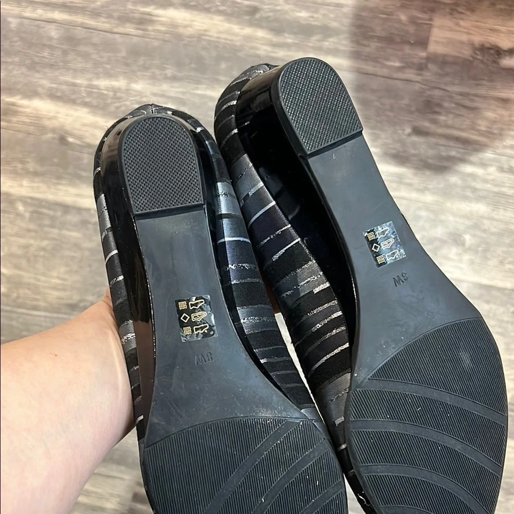 PROXY Black Striped Women's Shoes